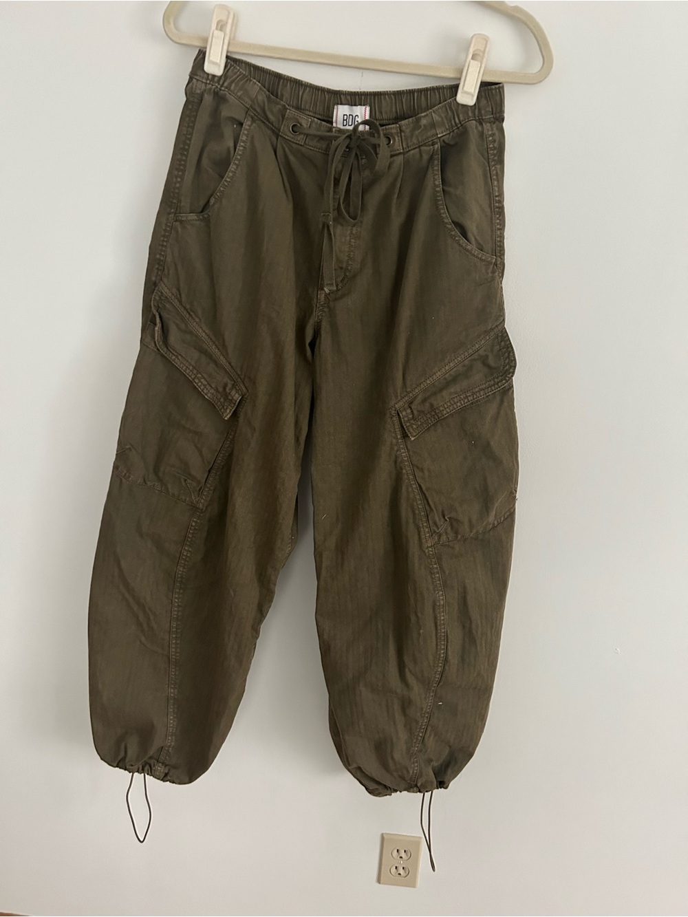 BDG cargo pants - Picture 2 of 8